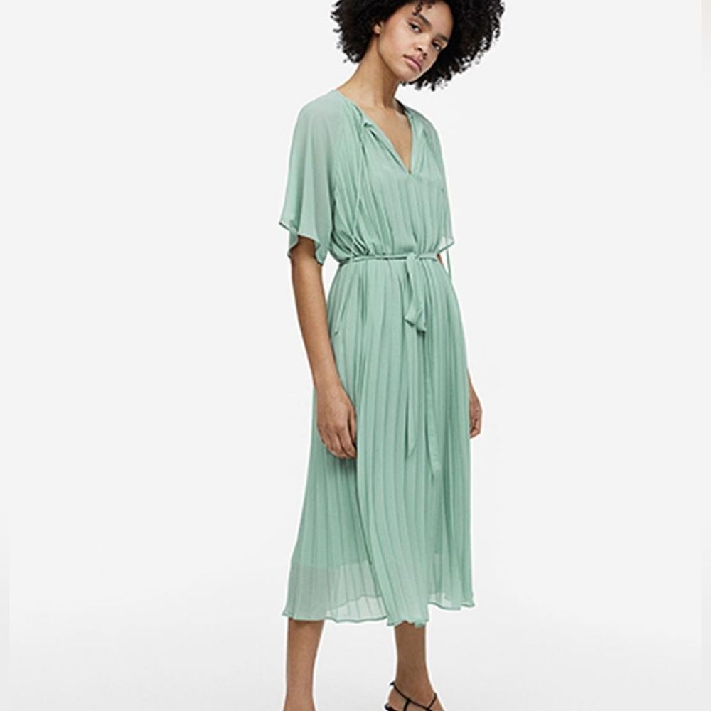 H&M Sage Green Pleated Chiffon Midi Dress Size XS